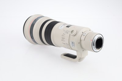 Lot 222 - A Canon EF L IS USM f/4 500mm Lens