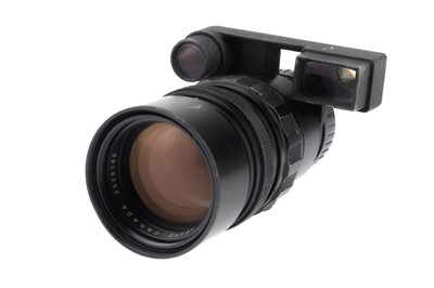 Lot 8 - A Leitz Canada Elmarit f/2.8 135mm Lens with Goggles
