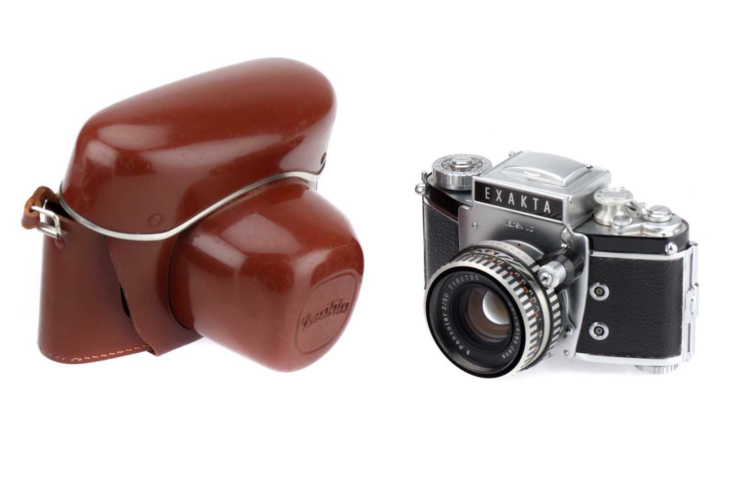 Lot 159 - An Ihagee Exakta Varex IIb 35mm SLR Camera,