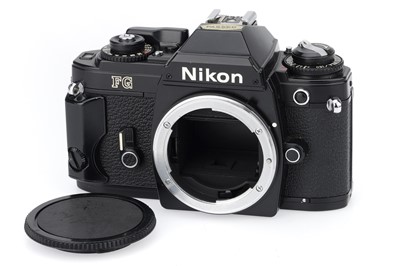 Lot 101 - A Nikon FG 35mm SLR Camera Body