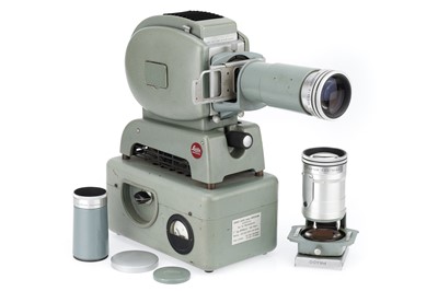 Lot 37 - ꩜ A Leitz Prado 500 Typ RPNUU 500W Projector