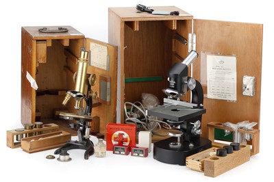 Lot 462 - ꩜ 2 Microscopes