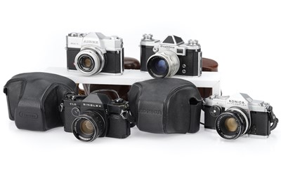 Lot 212 - A Group of 35mm SLR Cameras
