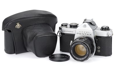 Lot 274 - An Asahi Pentax Spotmatic SP 35mm SLR Camera