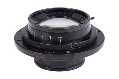 Lot 451 - An Emil Busch Glaukar-Anastigmat f/2 80mm Lens