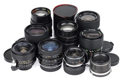 Lot 392 - A Group of Third Party Camera Lenses