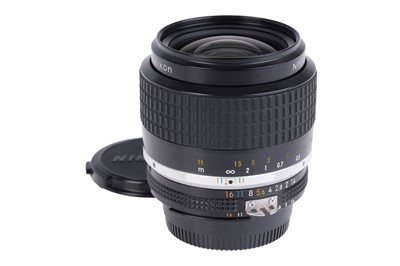 Lot 220 - A Nikon Ais Nikkor f/1.4 35mm Lens