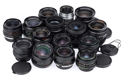 Lot 440 - A Selection of Camera Lenses