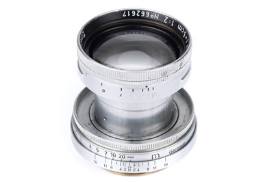 Lot 11 - A Leitz Summitar f/2 50mm Lens