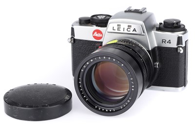Lot 21 - A Leica R4 35mm SLR Camera