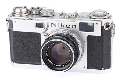 Lot 65 - A Nikon S2 35mm Rangefinder Camera