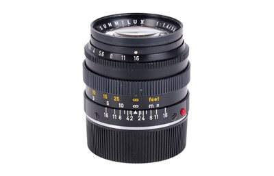 Lot 95 - A Leitz Summilux f/1.4 50mm Lens
