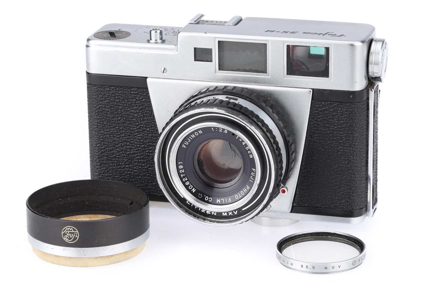 Lot 46 - A Fujica 35-M 35mm Rangefinder Camera