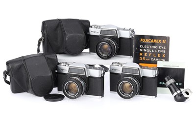 Lot 200 - A Group of Fujicarex II 35mm Cameras