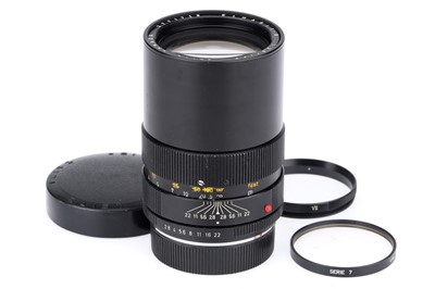 Lot 19 - A Leitz Canada Elmarit-R f/2.8 135mm Lens