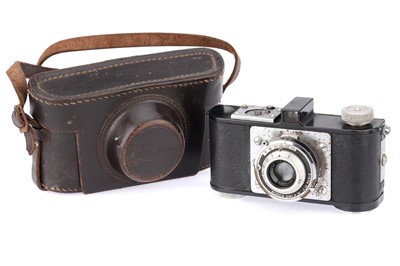 Lot 84 - An FAP Norca "A" Collapsible Camera