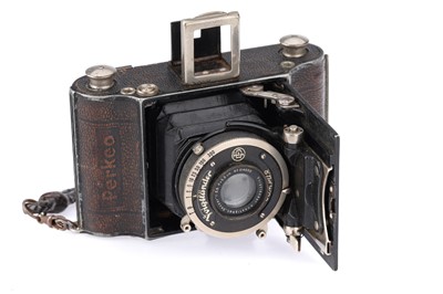 Lot 182 - A Voigtlander Perkeo 3x4cm Folding Camera