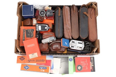 Lot 362 - A Large Quantity of Mixed Photographica, End Lot