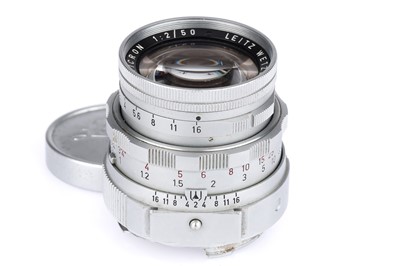 Lot 10 - A Leitz Summicron Dual-Range f/2 50mm Lens