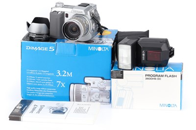 Lot 123 - A Minolta Dimage 5 Digital Bridge Camera