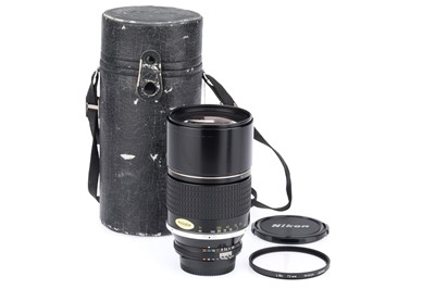 Lot 237 - A Nikon Nikkor f/2.8 180mm Lens