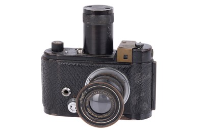 Lot 271 - A Berning Robot II 'Luftwaffen-Eigentum' Camera