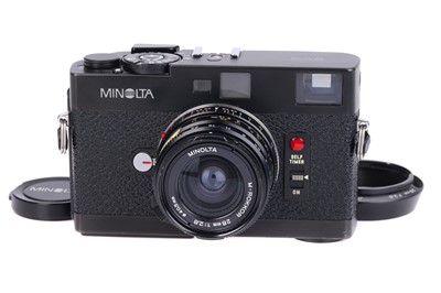 Lot 172 - A Minolta CLE Rangefinder Camera