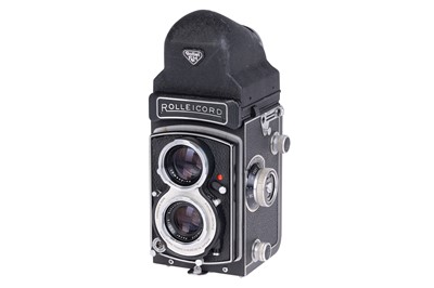 Lot 366 - A Rollei Rolleicord Vb 'White Face' TLR Medium Format Camera