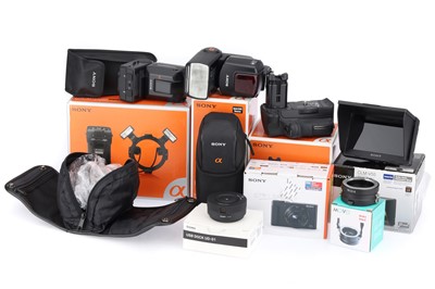 Lot 323 - A Selection of Sony Accessories