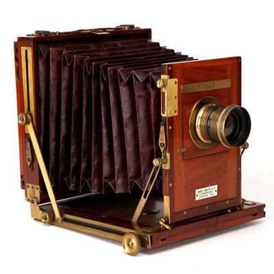 Lot 316 - A J. Ashford 'Ashfords Improved' Half Plate Mahogany Field Camera