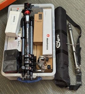 Lot 332 - A Good Selection of Tripods and Monopods