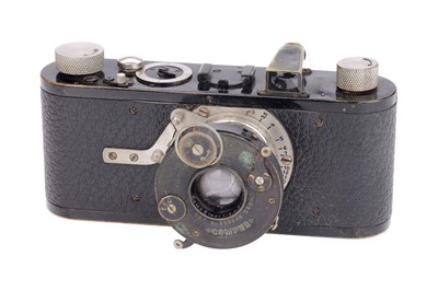 Lot 1 - A Leica Ib Dial Set Compur Camera
