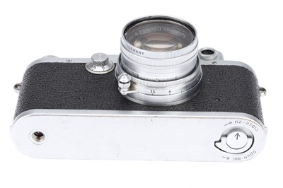 Lot 11 - A Leica IIIf 35mm Rangefinder Camera