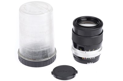 Lot 544 - A Nikon Nikkor f/2.8 135mm Lens