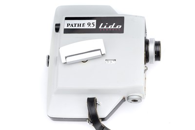 Lot 690 - A Pathe 9.5 Lido Classic Cine Camera
