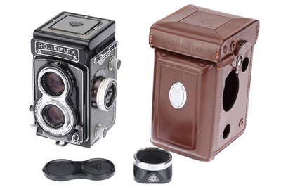 Lot 334 - A Rollei Rolleiflex T Medium Format TLR Camera