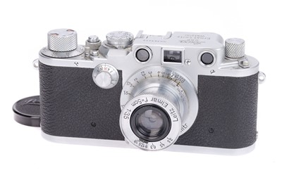 Lot 16 - A Leica IIIc Rangefinder Camera