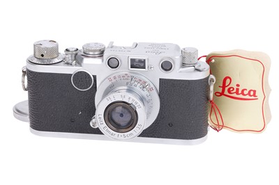 Lot 26 - A Leica IIf Rangefinder Camera