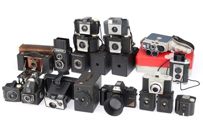 Lot 365 - A Mixed Selection of Cameras