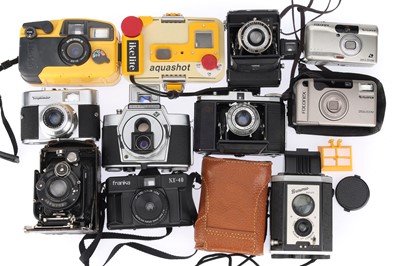 Lot 418 - A Mixed Selection of Cameras
