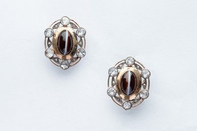 Lot 74 - A Pair of Gold Metal Brown Banded Agate Earrings