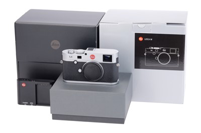 Lot 75 - A Leica M Digital Rangefinder Camera Body