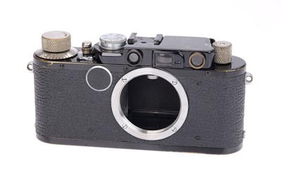 Lot 12 - A Leica IIf Rangefinder Camera