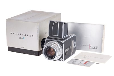 Lot 327 - A Hasselblad 500c Medium Format Camera