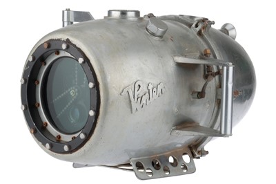 Lot 526 - A Vinten Type Z Underwater Camera, for Hans & Lotte Hass