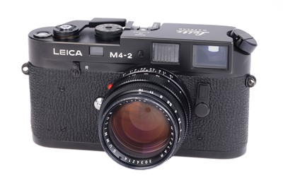 Lot 121 - A Leica M4-2 Pre-Series Rangefinder Camera