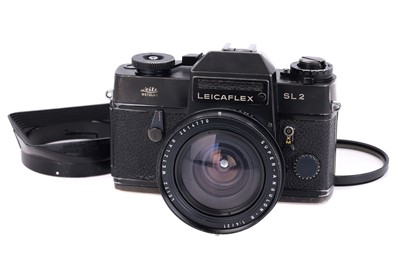 Lot 123 - A Leica Leicaflex SL2 SLR Camera