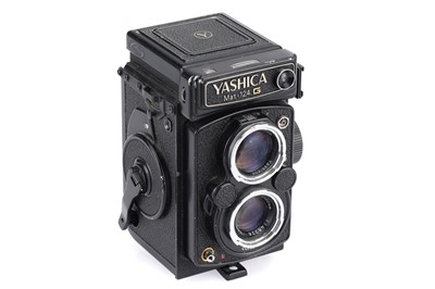 Lot 342 - A Yashica Mat-124G Medium Format TLR Camera
