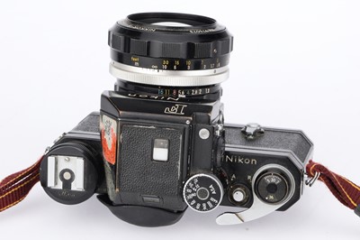 Lot 28 - A Nikon F Photomic 35mm SLR Camera