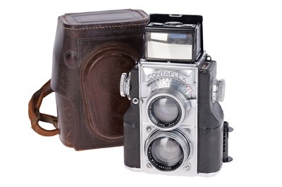 Lot 295 - A Zeiss Ikon Contaflex 35mm TLR Camera